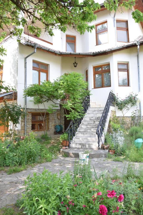 Guest House Astra Arbanasi Exterior photo